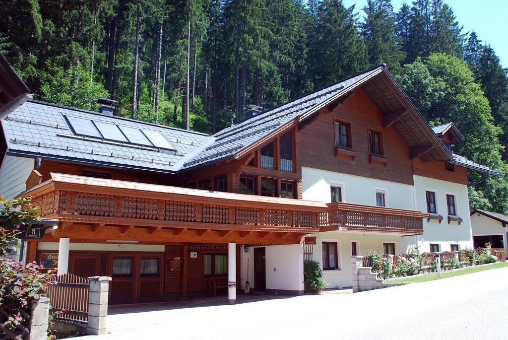 Four Seasons Apartment
